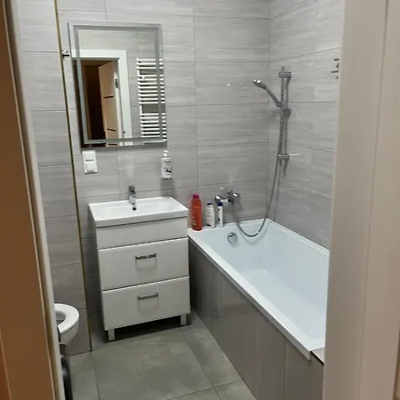 Garbary 84 Parking Free