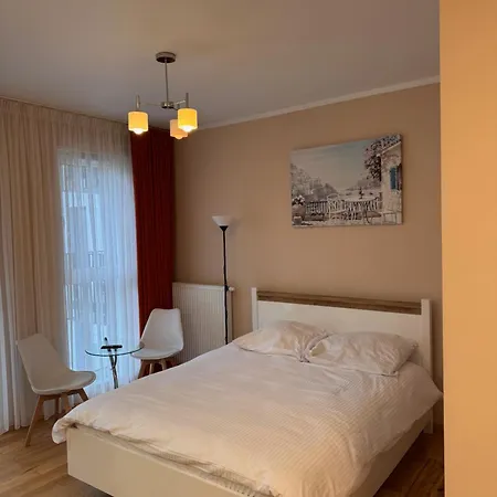 Garbary 84 Parking Free Познань