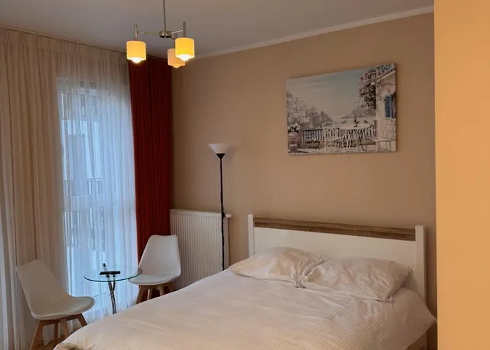 Garbary 84 Parking Free Познань